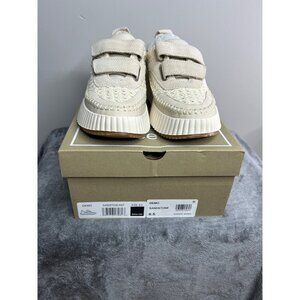 Dolen Sneakers Sandstone demo Knit Women’s shoes Sz 6.5